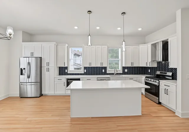 Photo 1 of Single family home for sale at 1813b Hermosa St, Nashville, TN 37208 | MLS# 3150078 | Listing updated on 2026-10-23