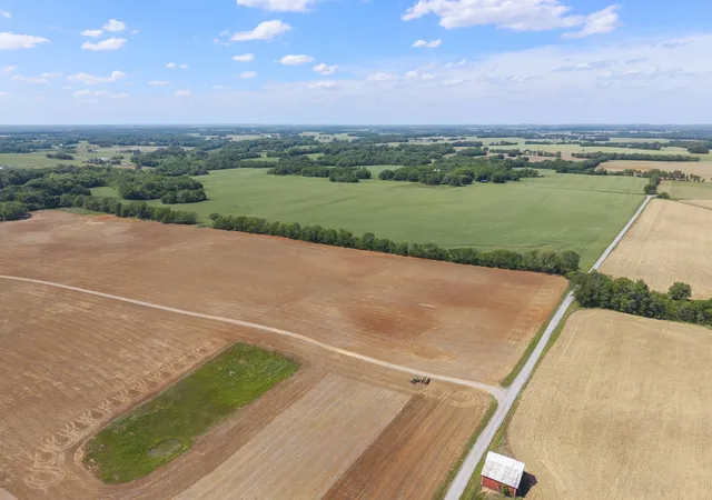3rd image of 5078 Ezbon Holland Rd, Springfield, TN 37172 | MLS# 3147110