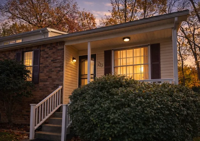 Photo 1 of Townhouse for sale at 213 Oak Grv Dr, Nashville, TN 37217 | MLS# 3158549 | Listing updated on 2026-04-22