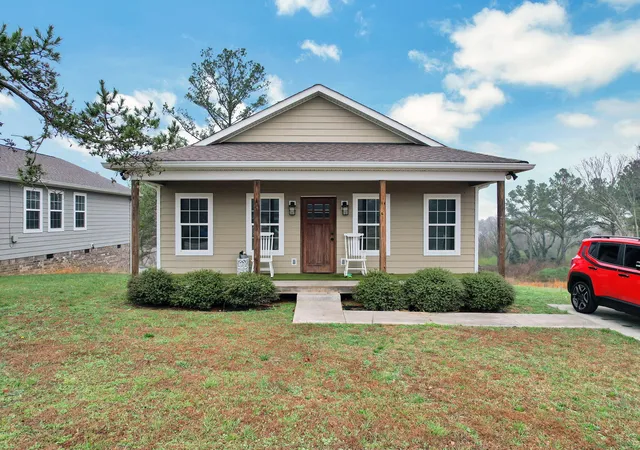 Photo 1 of Single family home for sale at 430 Johnson Blvd Se, Cleveland, TN 37311 | MLS# 3301808 | Listing updated on 2026-08-13
