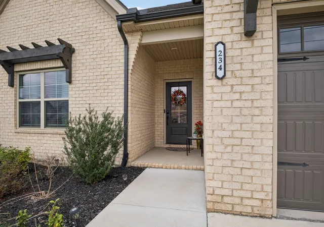 Photo 3 of Single family home for sale at 234 Glade Dr, Mount Juliet, TN 37122 | MLS# 3159044 | Listing updated on 2026-05-17