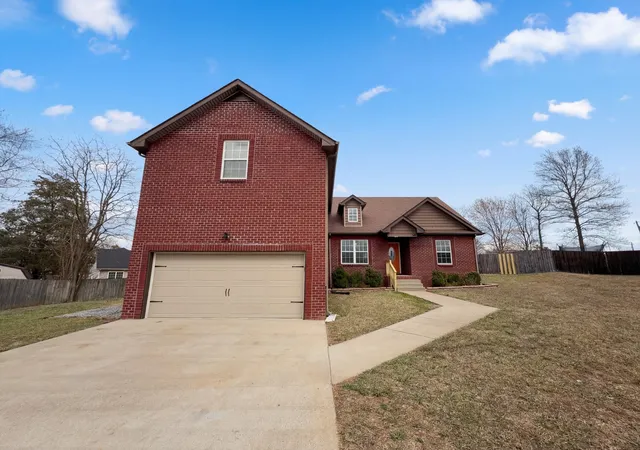 1st image of 353 Chestnut Grove Ct, Clarksville, TN 37042 | MLS# 3146873