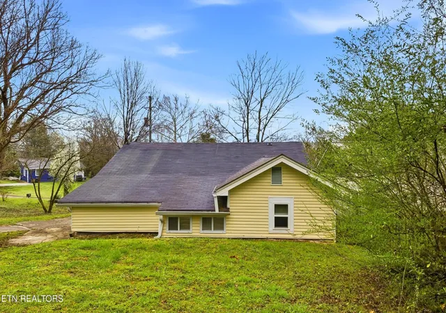 19th image of 5301 Ross Rd, Knoxville, TN 37914 | MLS# 3146941