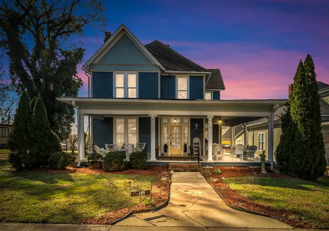 image of 305 Washington St E, Fayetteville, TN 37334 | MLS# 3147087