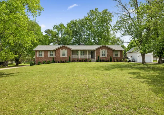 1st image of 281 Lake Terrace Dr, Hendersonville, TN 37075 | MLS# 3250673