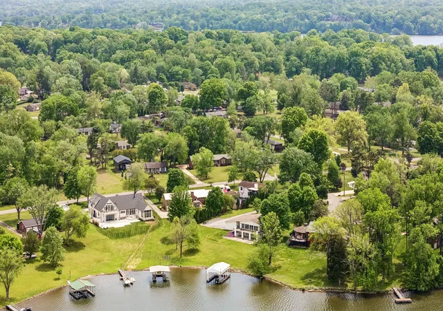 46th image of 281 Lake Terrace Dr, Hendersonville, TN 37075 | MLS# 3250673