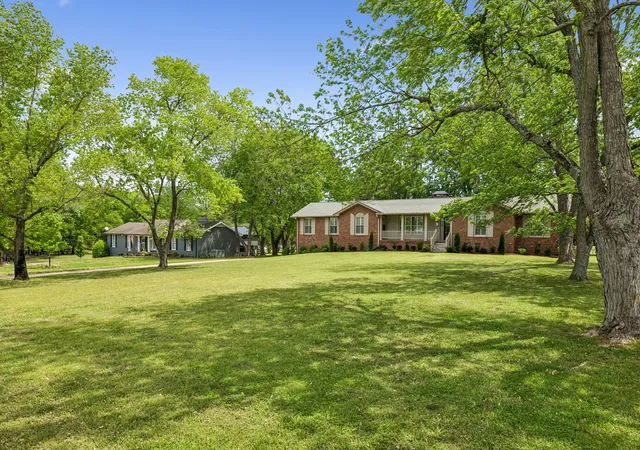5th image of 281 Lake Terrace Dr, Hendersonville, TN 37075 | MLS# 3250673