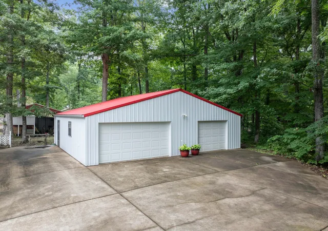 Homes for sale in Decaturville, TN | 95 Brasher Dr, Decaturville, TN 38329 | MLS# 3165200