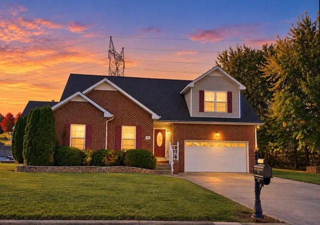 Single family home for sale at 3700 Wheatfield Ln, Clarksville, TN 37040 | MLS# 3149051