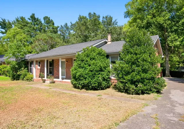 Photo 3 of Single family home for sale at 7249 Willow Crk Dr, Nashville, TN 37221 | MLS# 3318985 | Listing updated on 2026-08-20
