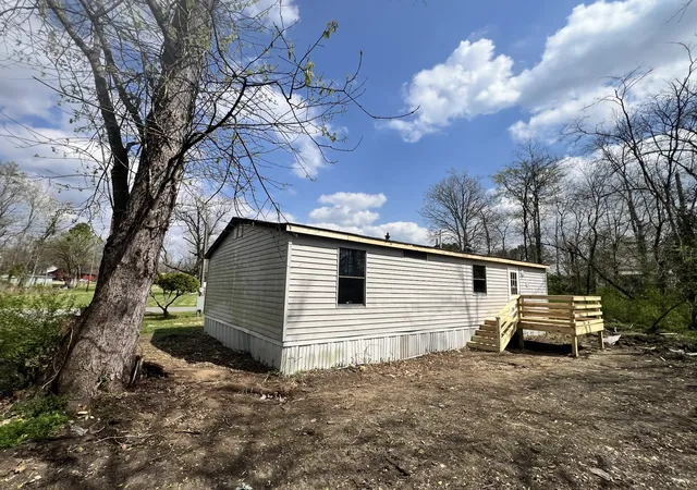 Homes for sale in Bell Buckle, TN | 104 Hinkle Hill St E, Bell Buckle, TN 37020 | MLS# 3159721