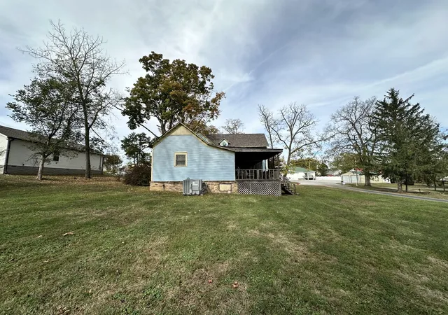 Photo 4 of Single family home for sale at 110 Division St, Normandy, TN 37360 | MLS# 3627424 | Listing updated on 2026-10-28