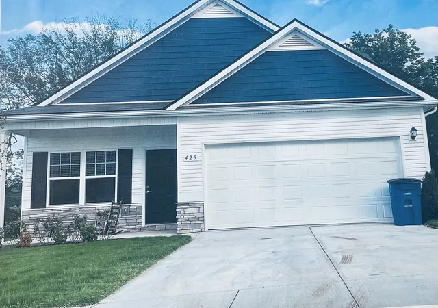 Homes for sale in Murfreesboro, TN | 1219 Euclid Dr, Murfreesboro, TN 37127 | MLS# 3153168
