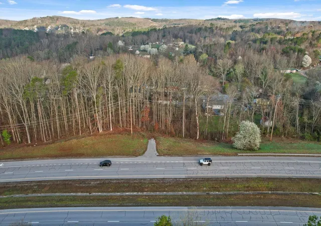 13th image of 8961 Hwy 58, Harrison, TN 37341 | MLS# 3337315