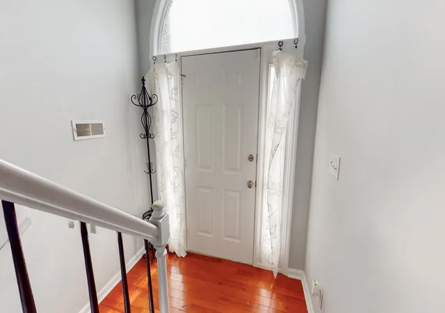 Photo 4 of Single family home for sale at 1504 Potter Dr, Columbia, TN 38401 | MLS# 3159471 | Listing updated on 2026-04-29