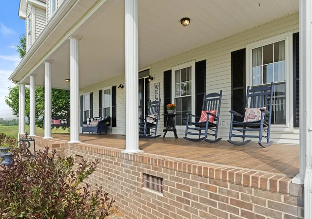Homes for sale in Pikeville, TN | 115 Main Street, Pikeville, TN 37367 | MLS# 3148042