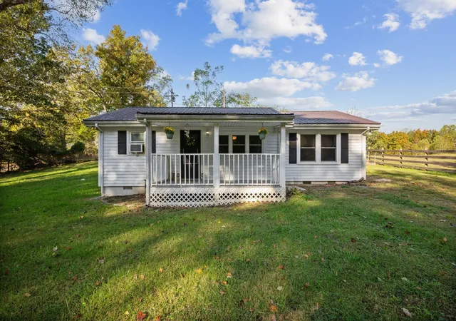 Photo 2 of Single family home for sale at 1155 Westfield Rd, Dickson, TN 37055 | MLS# 3155418 | Listing updated on 2026-09-21