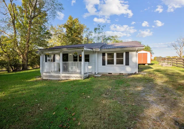 Photo 3 of Single family home for sale at 1155 Westfield Rd, Dickson, TN 37055 | MLS# 3155418 | Listing updated on 2026-09-21