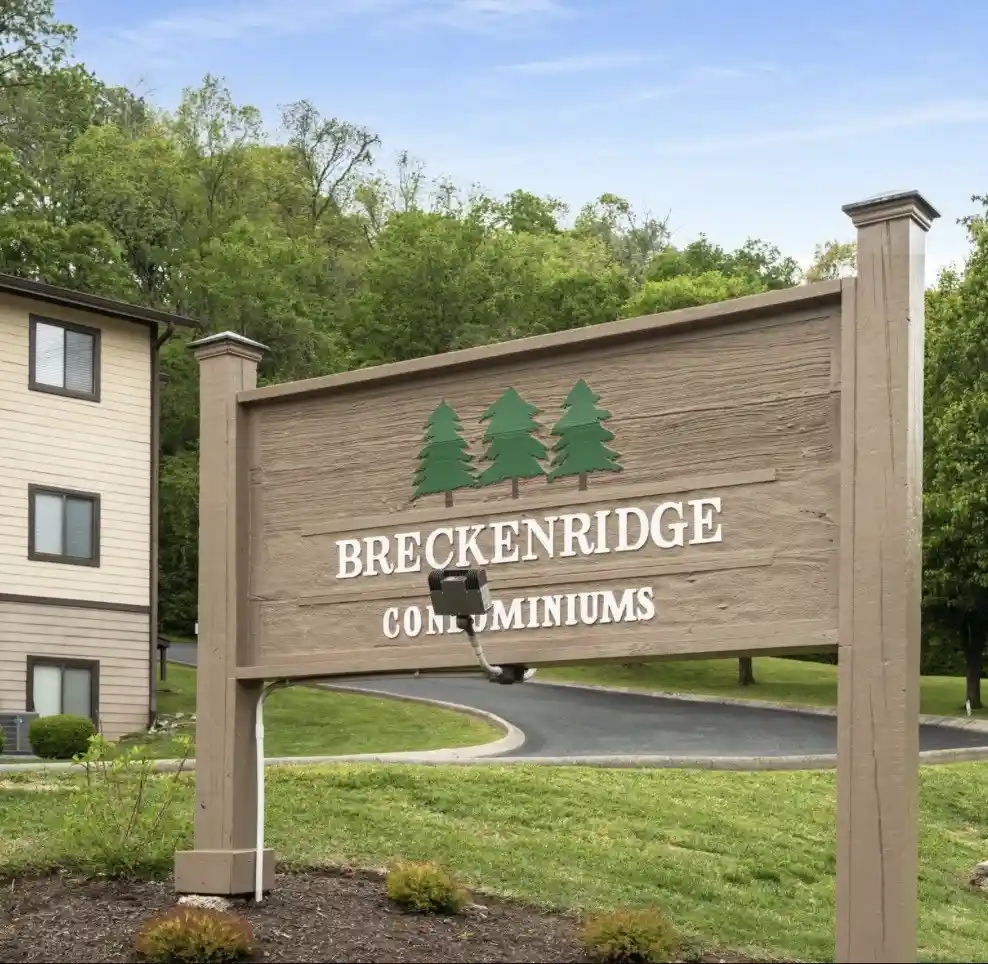 Listing Photo 2 - Condo for sale in 133 Hicks Rd located at 133 Hicks Rd, Nashville, TN 37221 - Unit #133 Lower level front