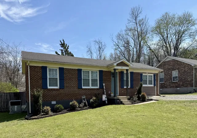 5th image of 233 Hopkins Ave, Lewisburg, TN 37091 | MLS# 3148317