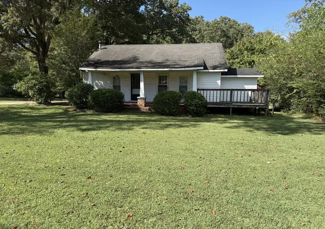 1st image of 21625 Seminary St, Hollow Rock, TN 38342 | MLS# 3149703
