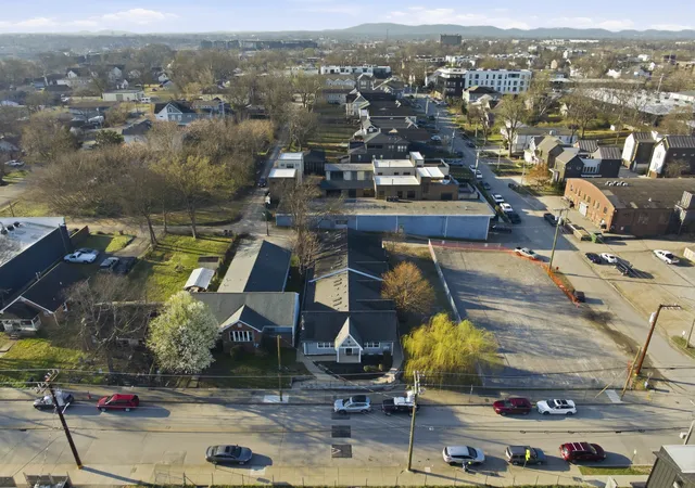 5th image of 415 Humphreys St, Nashville, TN 37203 | MLS# 3149048