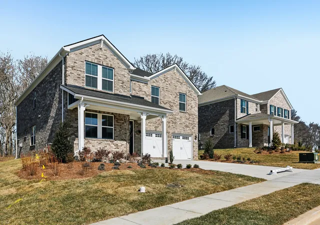 Homes for sale in Franklin, TN | 2420 Nolan Dr, Franklin, TN 37064 | MLS# 3148677