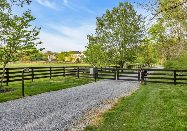 Photo 4 of Single family home for sale at 6314 Mcdaniel Rd, College Grove, TN 37046 | MLS# 3155905 | Listing updated on 2026-06-27