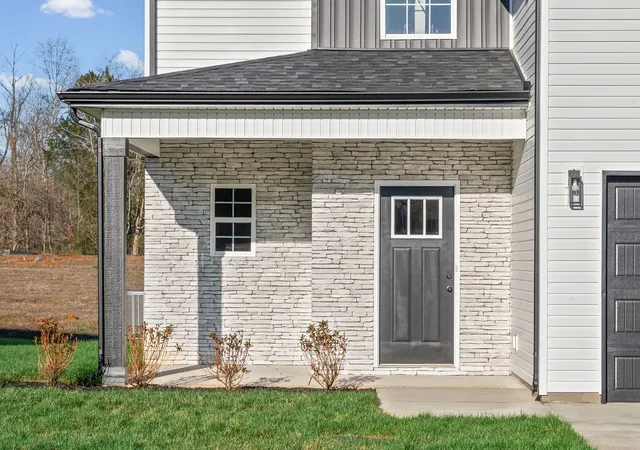 Photo 3 of Single family home for sale at 79 Sycamore Hl, Clarksville, TN 37042 | MLS# 3149104 | Listing updated on 2026-07-29