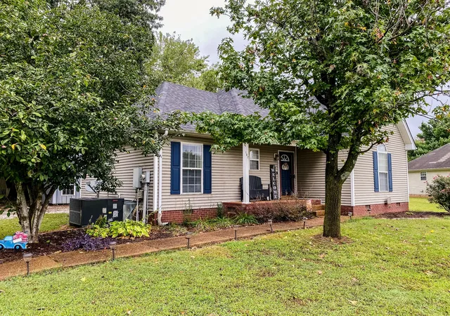 2nd image of 102 Tyler Dr, Portland, TN 37148 | MLS# 3149318