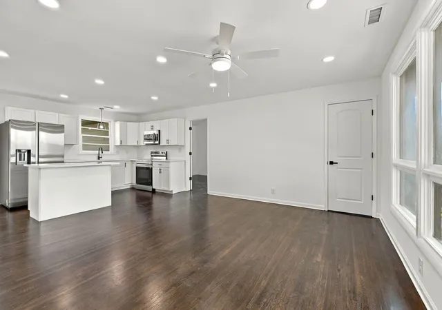 Photo 3 of Single family home for sale at 731 Work Dr, Nashville, TN 37207 | MLS# 3628014 | Listing updated on 2026-10-30