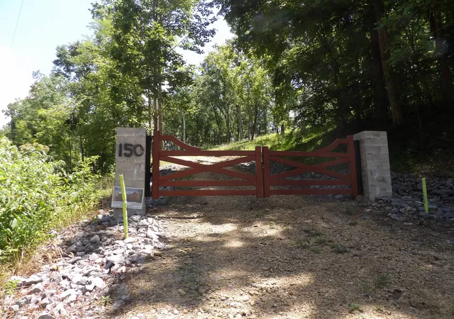 1st image of 150 W John Davis Rd, Westmoreland, TN 37186 | MLS# 3149347