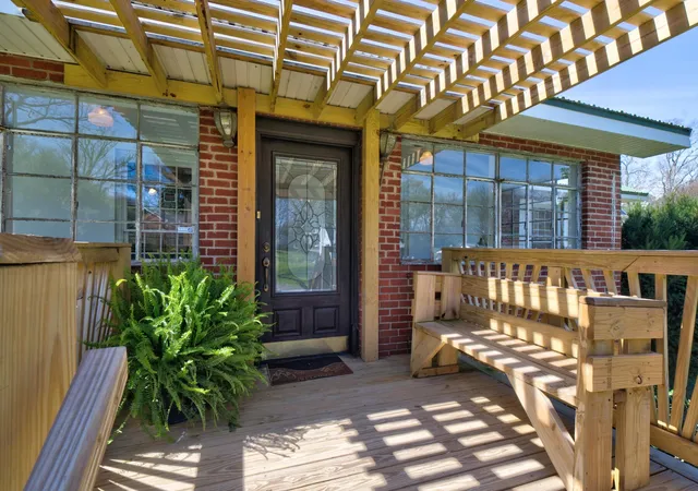 Photo 1 of Single family home for sale at 809 N Oakwood St, Rossville, GA 30741 | MLS# 3599493 | Listing updated on 2026-09-25