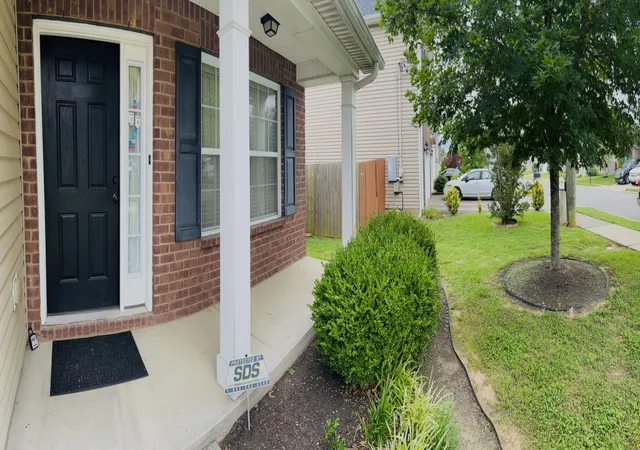 Homes for sale in Antioch, TN | 1148 Shire Dr, Antioch, TN 37013 | MLS# 3152374
