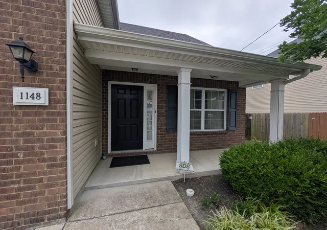 Homes for sale in Antioch, TN | 1148 Shire Dr, Antioch, TN 37013 | MLS# 3152374