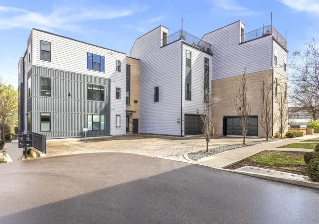 Homes for sale in Nashville, TN | 519 27th Ave N #301, Nashville, TN 37209 | MLS# 3155304