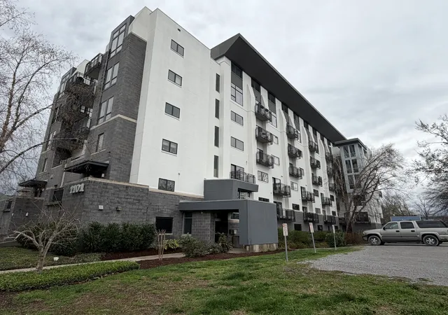 3rd image of 1101 18Th Ave S #206, Nashville, TN 37212 | MLS# 3149616