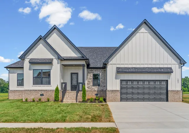 Photo 3 of Single family home for sale at 182 Harvest Moon Ct, Clarksville, TN 37043 | MLS# 3186812 | Listing updated on 2026-09-06