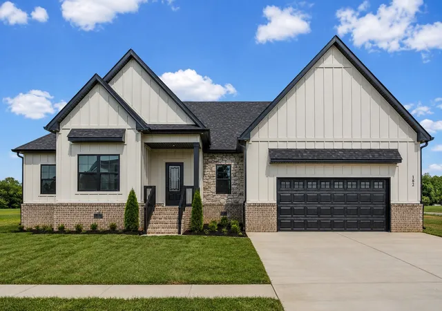 Photo 2 of Single family home for sale at 182 Harvest Moon Ct, Clarksville, TN 37043 | MLS# 3186812 | Listing updated on 2026-09-06