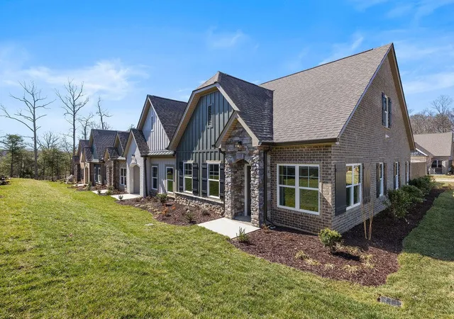 Homes for sale in Lookout Mountain, GA | 92 Founding Way #22, Lookout Mountain, GA 30750 | MLS# 3258681