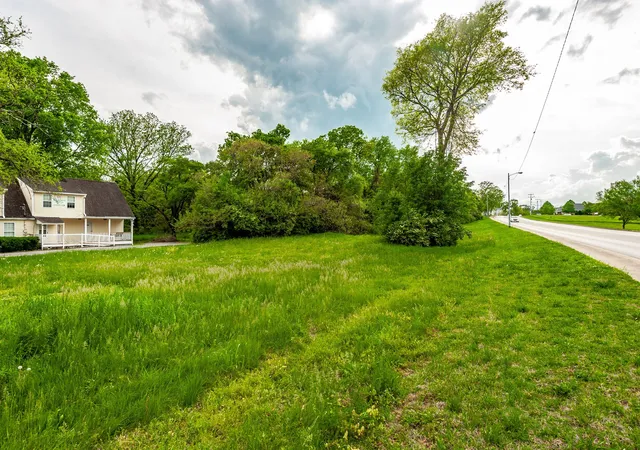 1st image of 214 Shivel Dr, Hendersonville, TN 37075 | MLS# 3149819
