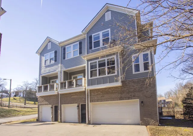 Photo 1 of Townhouse for sale at 450 Glastonbury Rd #3, Nashville, TN 37217 | MLS# 3166480 | Listing updated on 2026-07-17