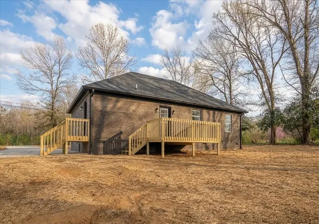 Homes for sale in Summertown, TN | 3983 Buffalo Rd, Summertown, TN 38483 | MLS# 3152908