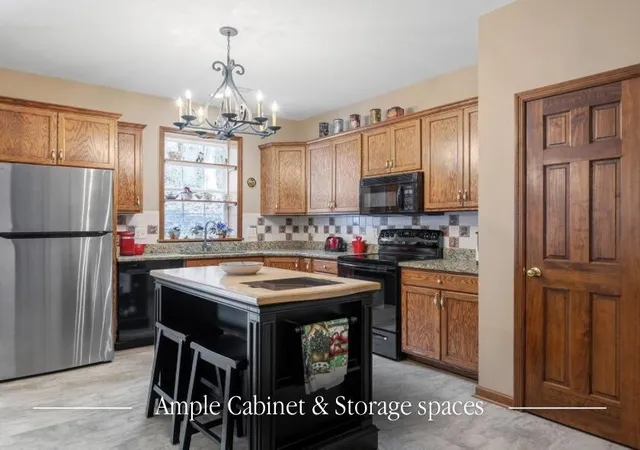 Photo 3 of Single family home for sale at 9711 Imperial Dr, Ooltewah, TN 37363 | MLS# 3150147 | Listing updated on 2026-09-25