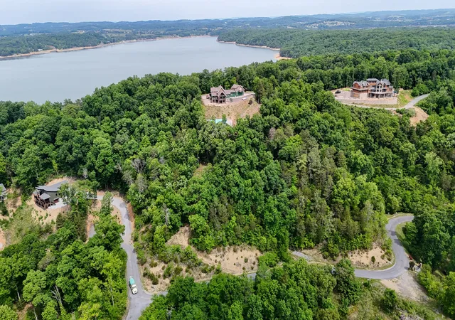 3rd image of 78 Stone Bridge, Dandridge, TN 37725 | MLS# 3248863