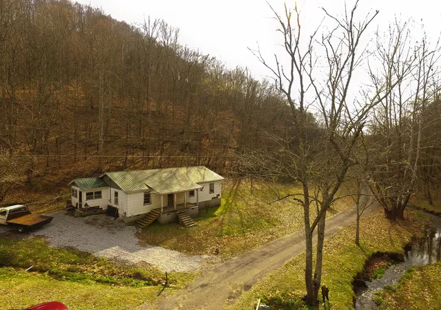 Single family home for sale at 290 Hazel Huffines Ln, Whitleyville, TN 38588 | MLS# 3152470