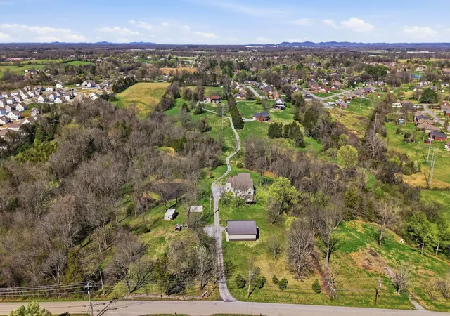 53rd image of 126 Laurelwood Dr, Shelbyville, TN 37160 | MLS# 3155668