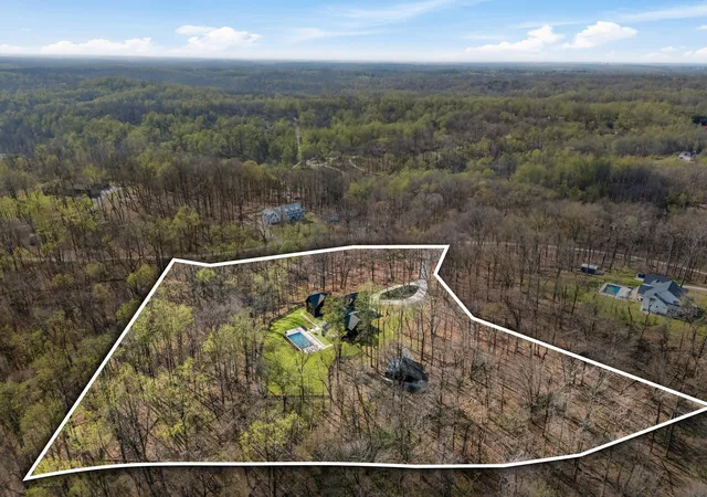 Photo 3 of Sale Pending at 925 Weeping Willow Rd #D, Hendersonville, TN 37075 | MLS# 3152969 | Listing updated on 2026-09-01