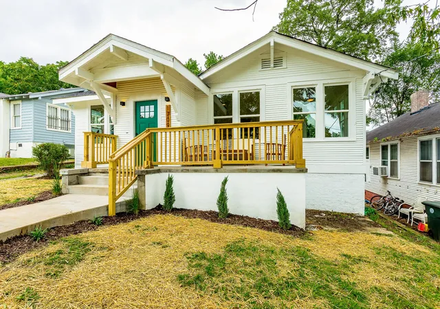Homes for sale in Chattanooga, TN | 1709 E 13Th Street, Chattanooga, TN 37404 | MLS# 3152718