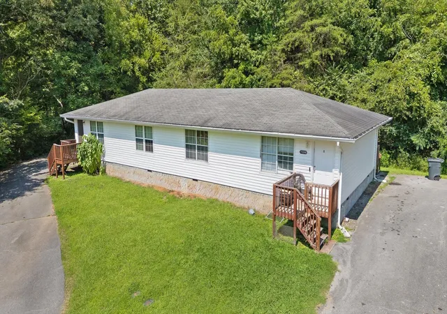 Homes for sale in Soddy Daisy, TN | 11209 Dayton Pike, Soddy Daisy, TN 37379 | MLS# 3152861
